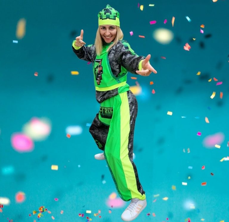 Minecraft Kids Party in Bristol – Fun, Games & Adventure! Looking for a Minecraft Kids Party in Bristol? We've Got You Covered!